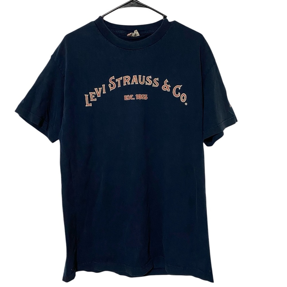Levi’s Men’s Navy Blue Cotton Graphic T-Shirt